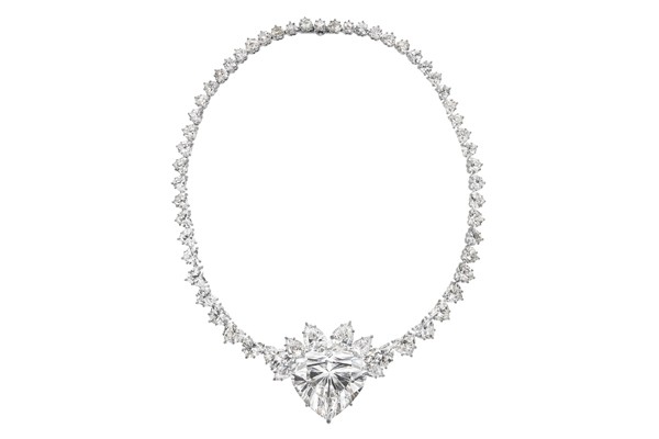 Necklace carries high estimate of $6 million at New York Magnificent Jewels sale.
