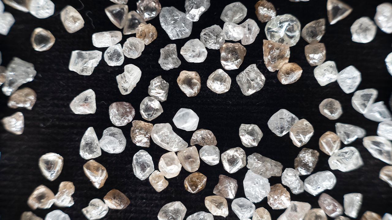 De Beers' Production Down in Q2 2023 - Israeli Diamond Industry