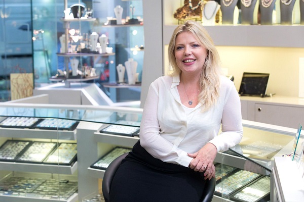 Victoria McKay to Leave London Diamond Bourse