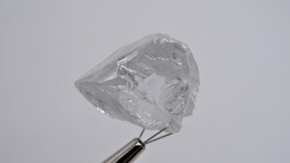 The 113-carat rough diamond. (Lucapa Diamond Company)