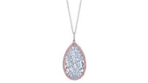 Christie's NY Magnificent Jewels 31.62ct blue diamond pendant