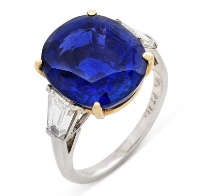 Christies Paris sapphire ring