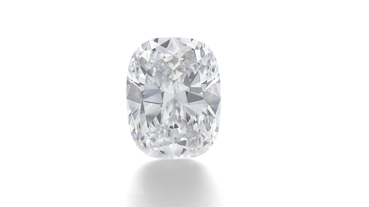 50.06-carat diamond is lead item, bringing in $2.6 million.
