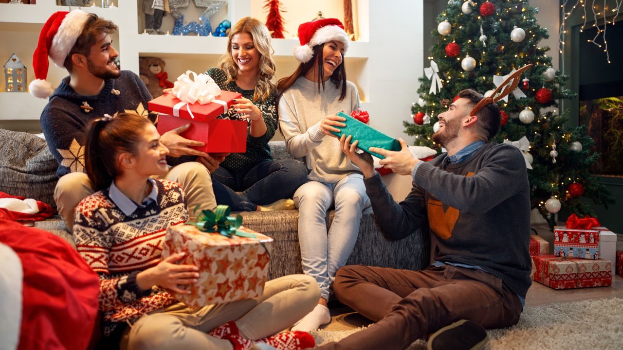 NRF holiday sales credit Shutterstock