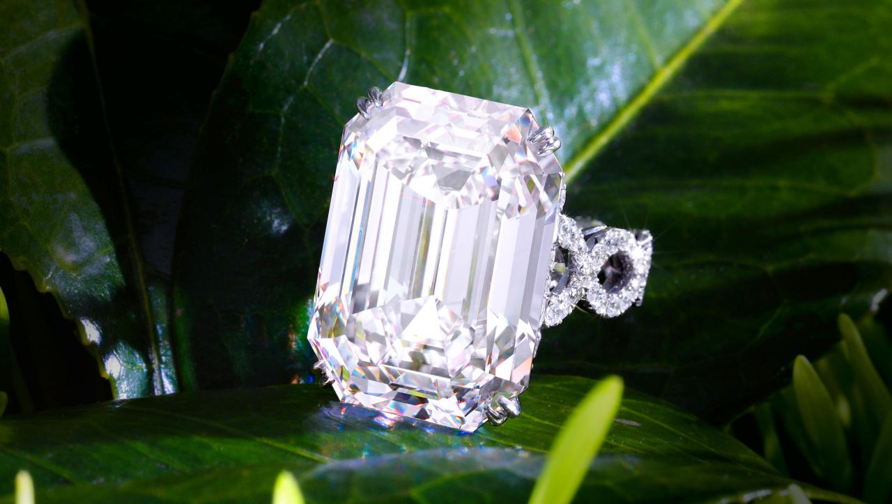 <p>Star of show was 35-carat Leviev diamond ring that fetched $2.7 million.</p>
