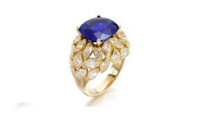 Sothebys Sapphire and diamond Cartier ring 1280 USED 100123