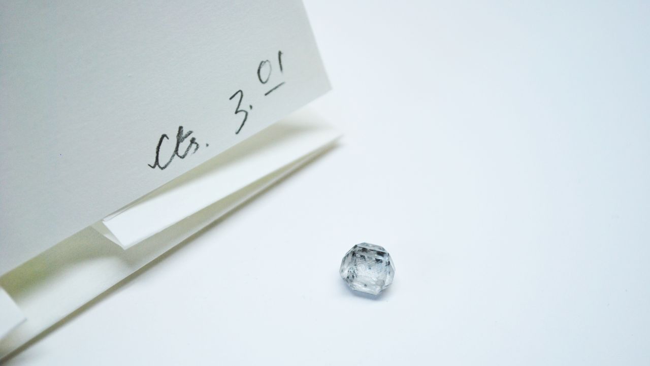 lab-grown rough diamond 1280 USED 100223