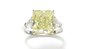 Bonhams auction yellow diamond ring 1280 USED 231123
