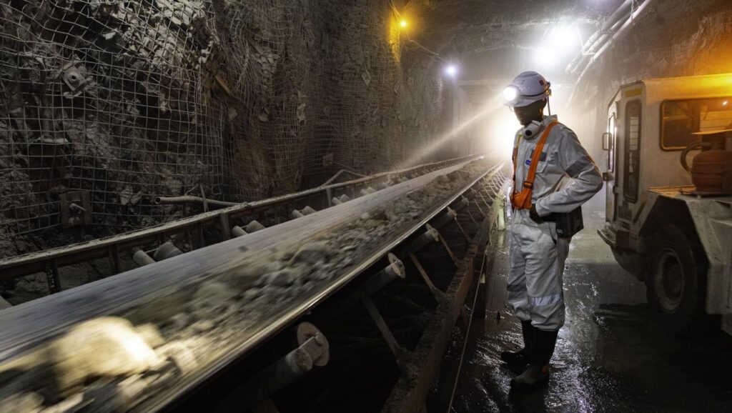 Miner cuts full-year production outlook amid unforeseen underground mechanical issues at Finsch.
