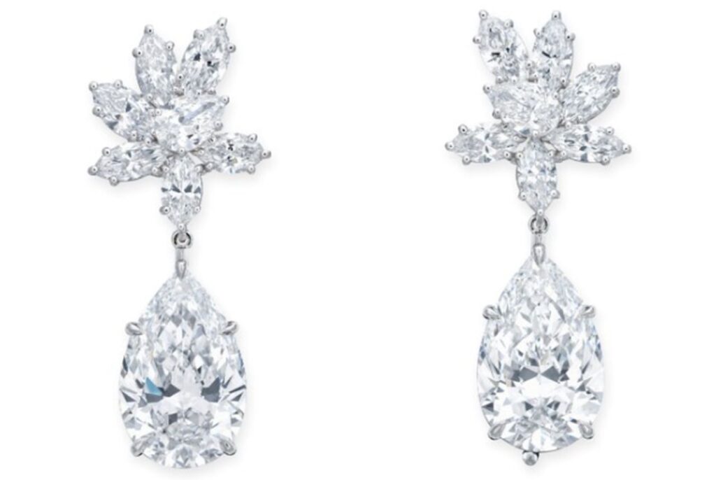 Harry Winston diamond earrings image