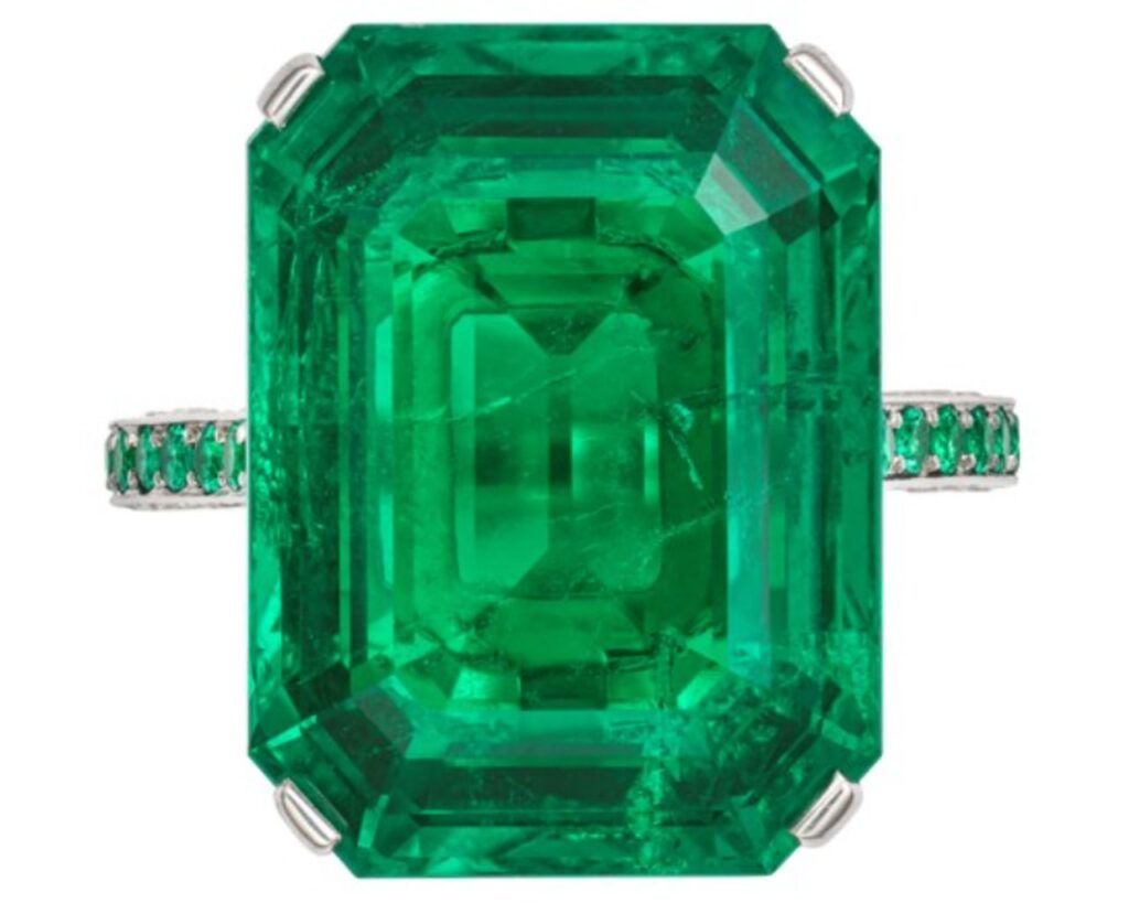 Octagonal step-cut, 15.94-carat Colombian emerald and diamonds ring image.