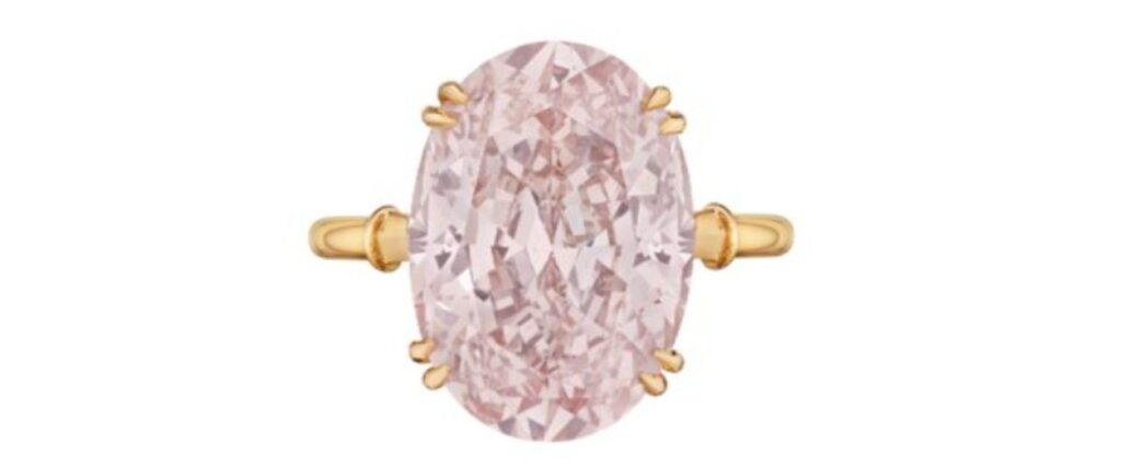 oval cut pink diamond ring, Christies image