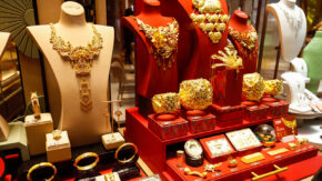 Luk Fook jewelry display image