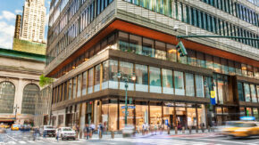 Image of a Watches of Switzerland store on Vanderbilt Street in New York