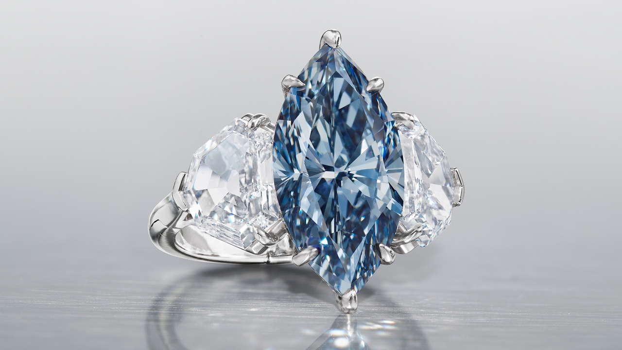 Blue diamond ring image