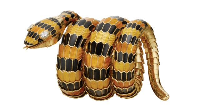 Bulgari Serpenti bracelet watch in 18-karat gold with yellow and black enamel image