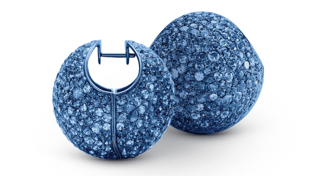 Swe Me Disco Bug titanium earrings with sapphires image