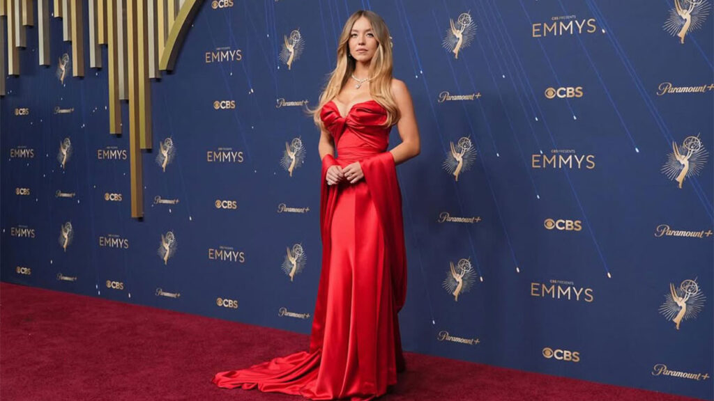 Sydney Sweeney was decked out in Lorraine Schwartz, including a marquise-cut diamond pendant. She also wore diamond earrings, a diamond cocktail ring and a diamond pinky ring image