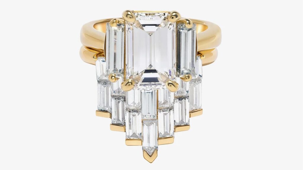 Azlee commitment rings in 18-karat gold with baguette-cut diamonds image