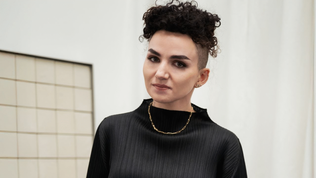 Jewelry designer Ellis Mhairi Cameron portrait