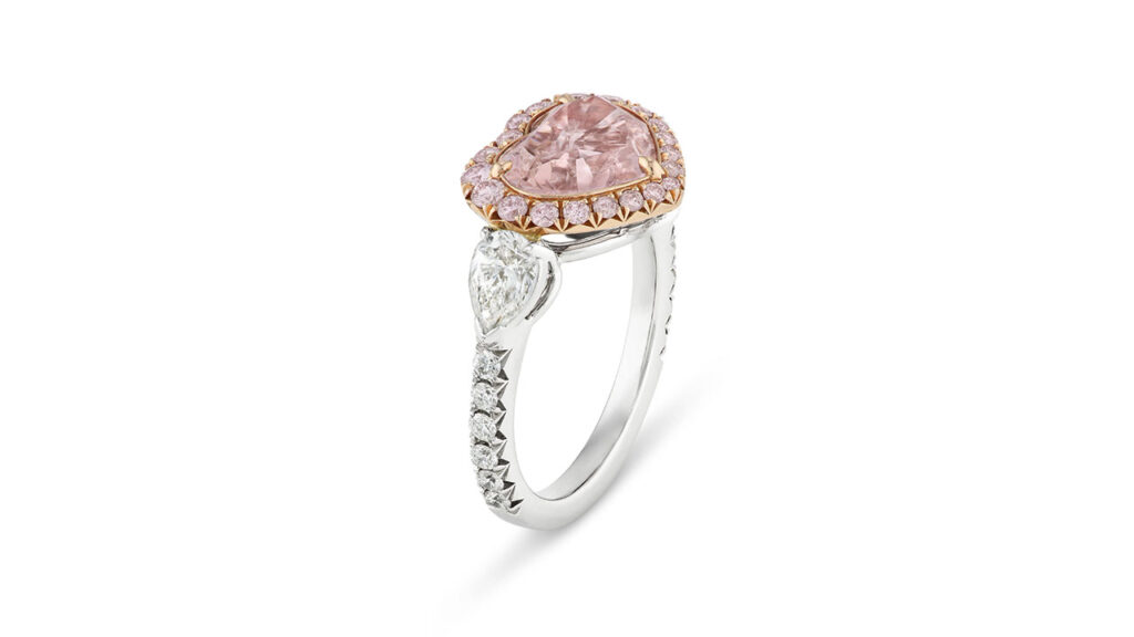 Ring bearing a heart modified brilliant-cut, 3.06-carat, fancy-pink, SI1 diamond at Christie's image