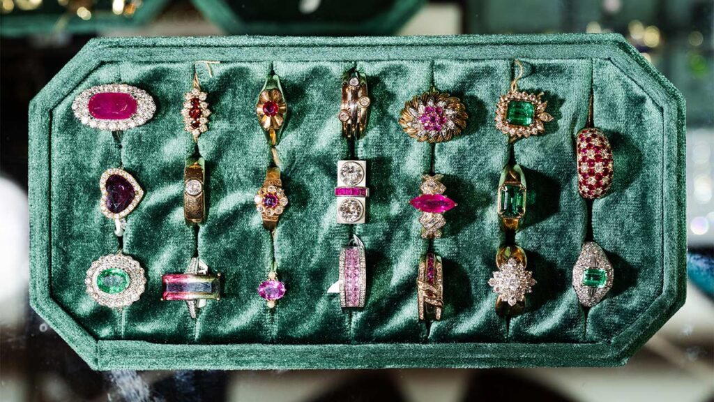 A display of rings from the Las Vegas Antique Jewelry and Watch Show image