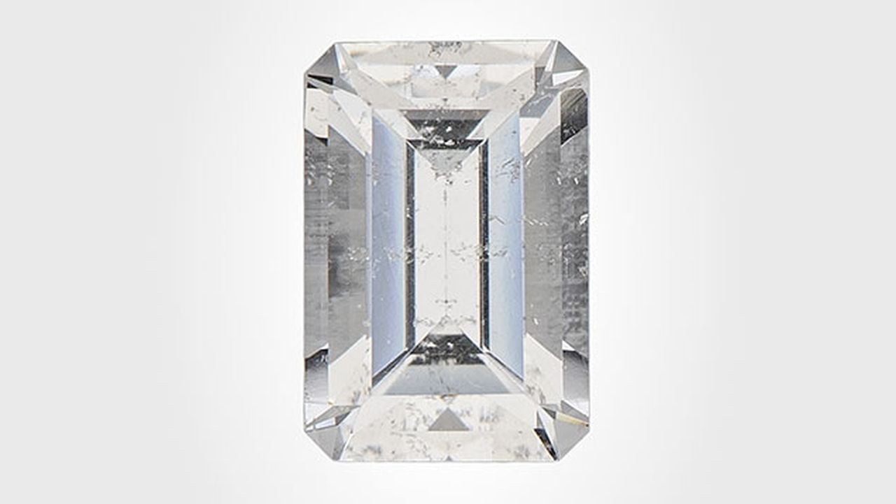 The armenite stone examined by Gemological Institute of America image