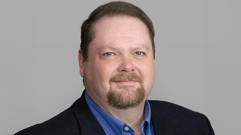 Dennis Claspell headshot image