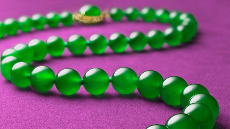 The jadeite necklace that led the auction at Christie's image