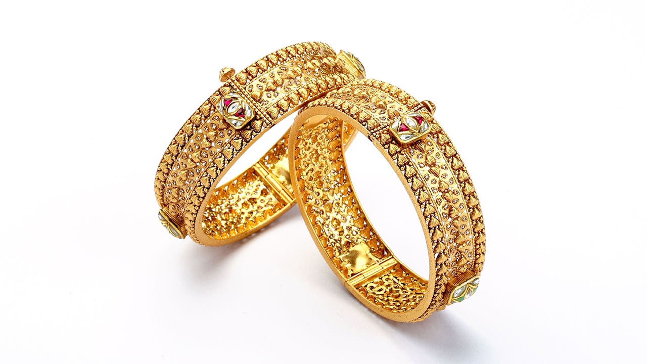Indian jewelry image