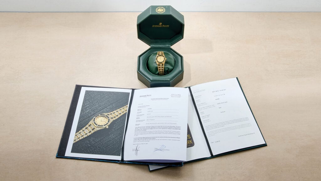 An Audemars Piguet Royal Oak Ref. 66240BA image