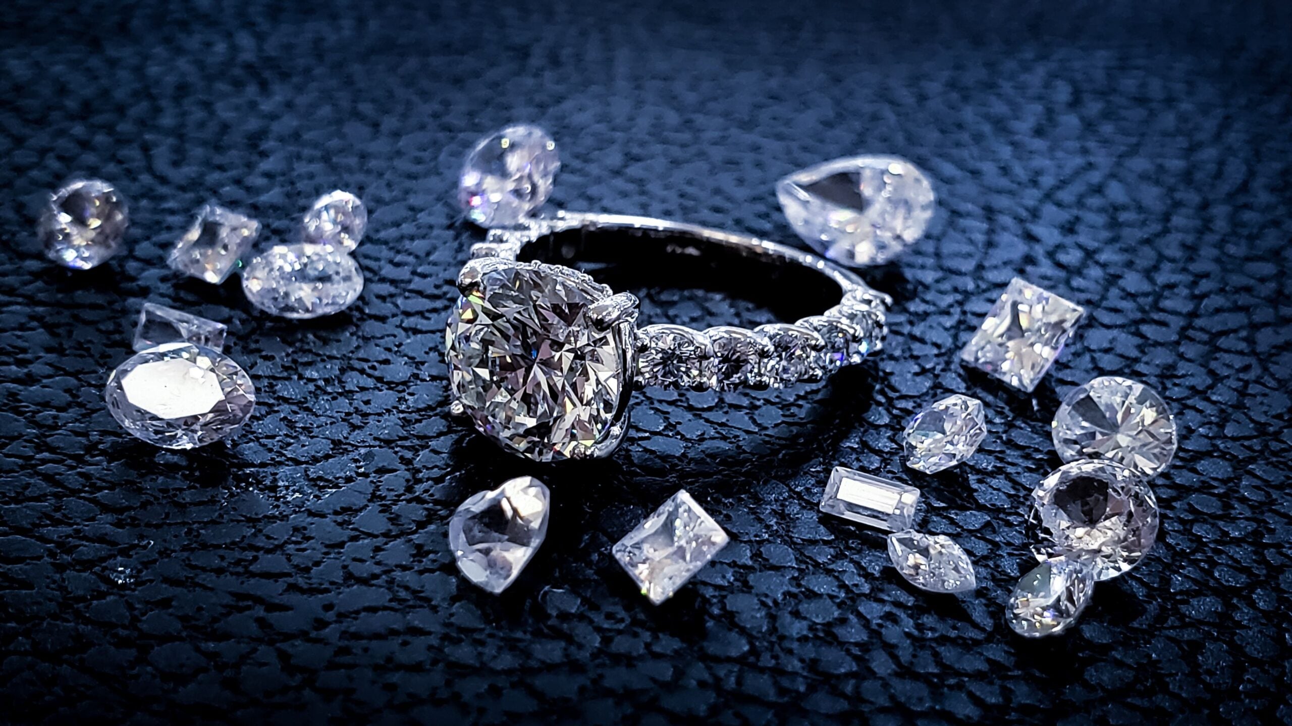 Eight jewelry trade associations will receive funding.
