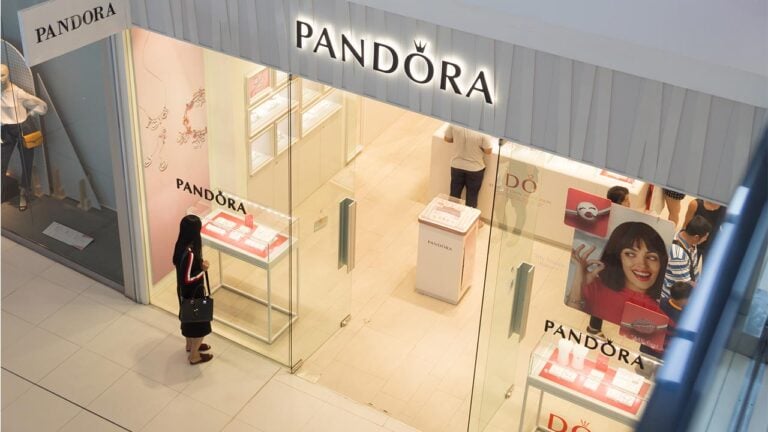 A Pandora store in Thailand image