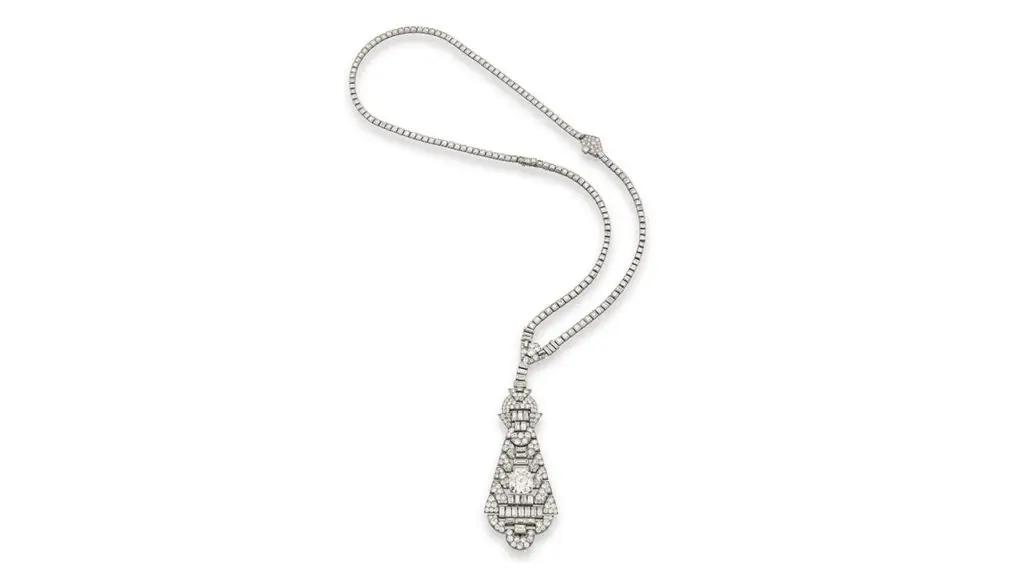 This diamond sautoir that Van Cleef & Arpels made in the 1920s has a step-cut diamond weighing 10.79 carats at Phillips image