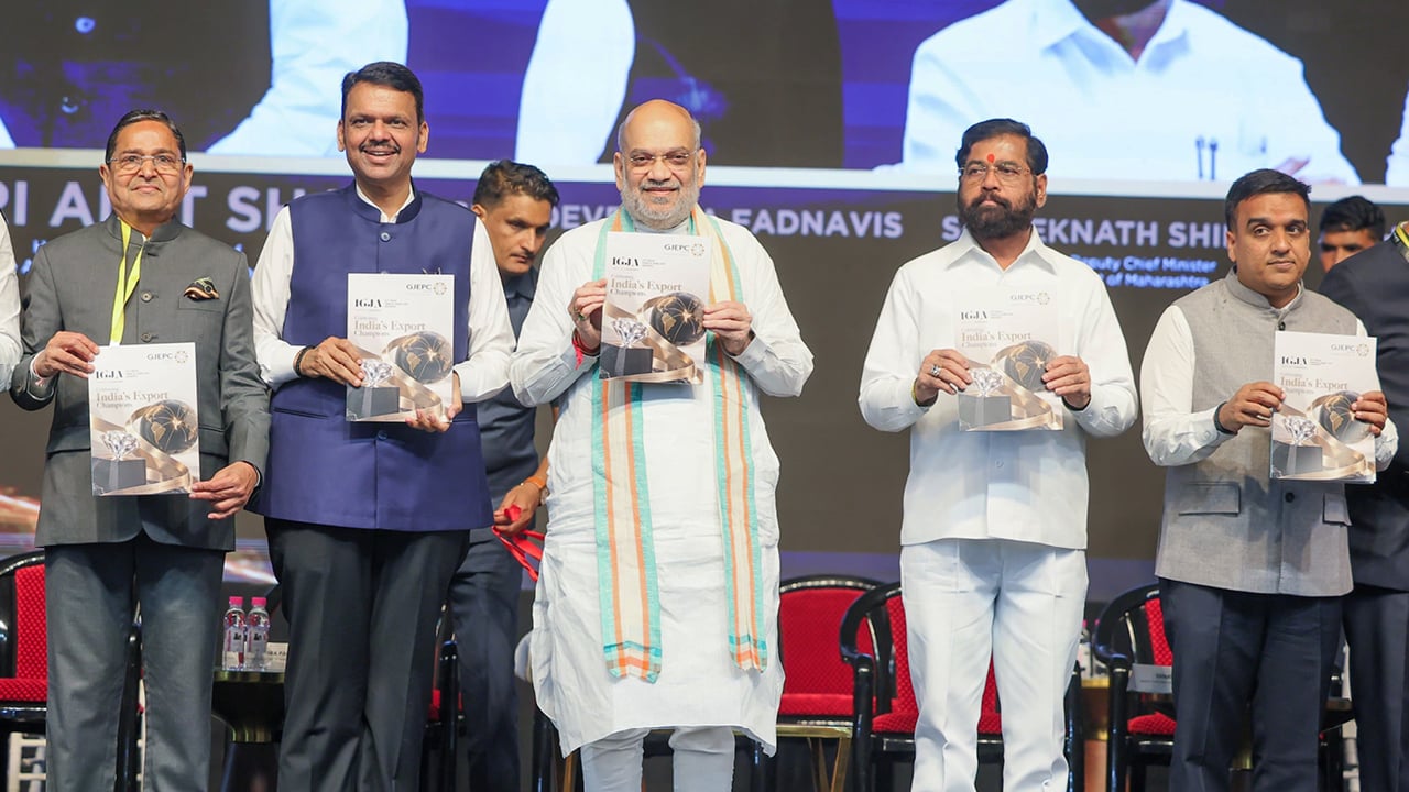 Amit Shah at the 52nd India Gem and Jewellery Awards image