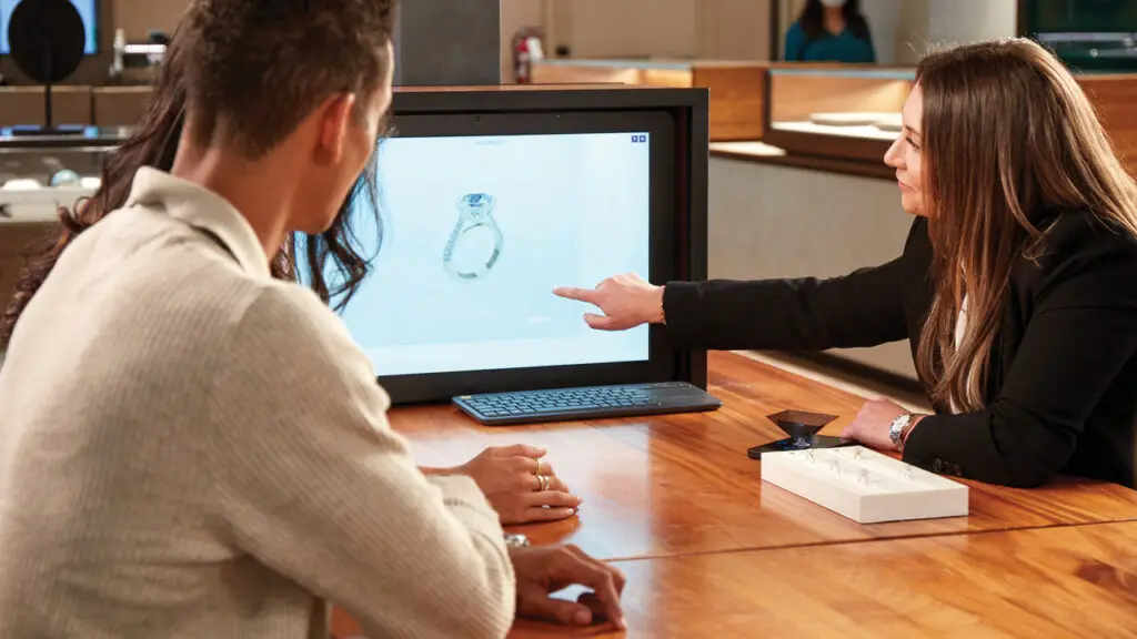 Image of the Bella Ponte personalized ring service at a Ben Bridge store