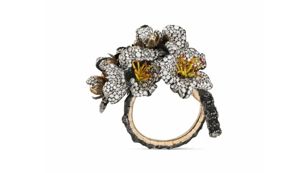 JAR Apricot Blossom bangle at Christie's image