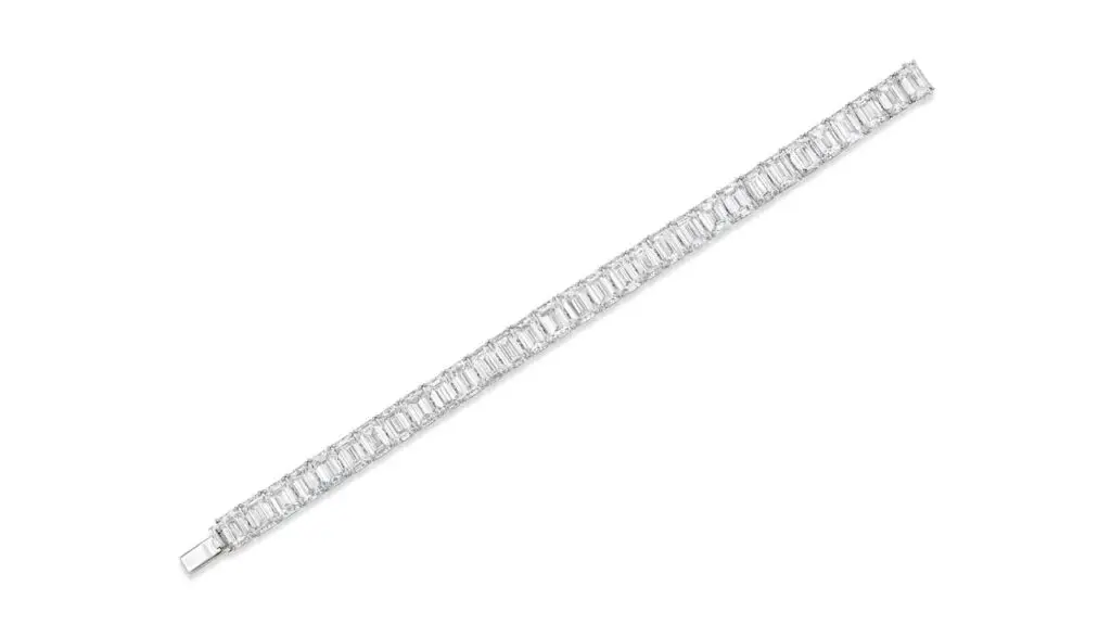 Bracelet containing 31 emerald-cut diamonds at Christie's image