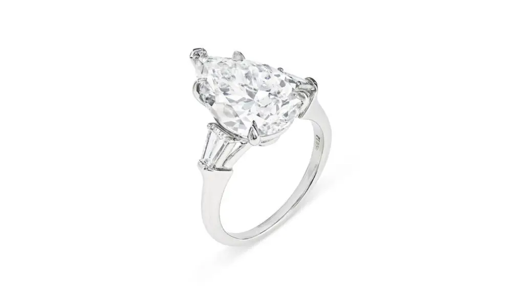 Ring with a pear brilliant-cut, 6.44-carat, D, VVS2 diamond at Christie's image