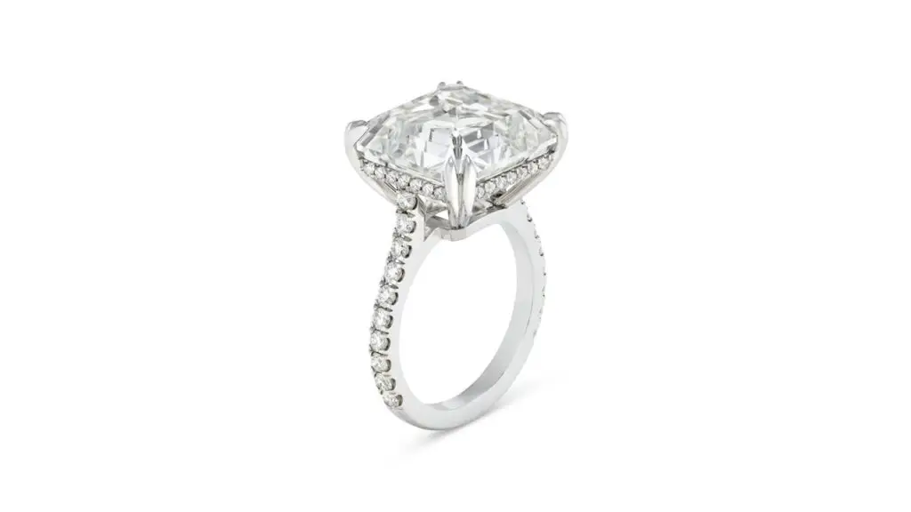 Ring with a square emerald-cut, 15.57-carat, L, VS1 diamond at Christie's image