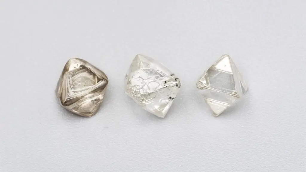 Rough diamonds by Alrosa image