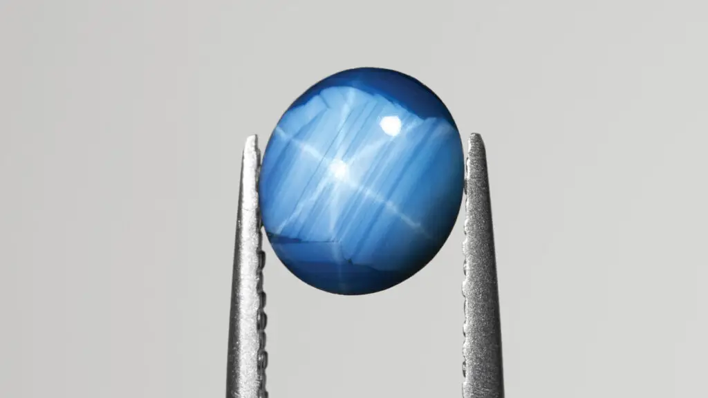 Star sapphire image