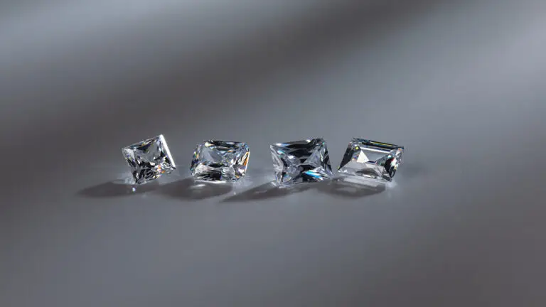 Lab-grown diamonds image
