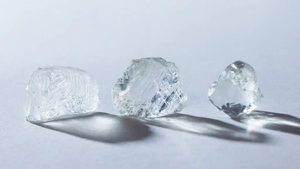 Rough diamonds image