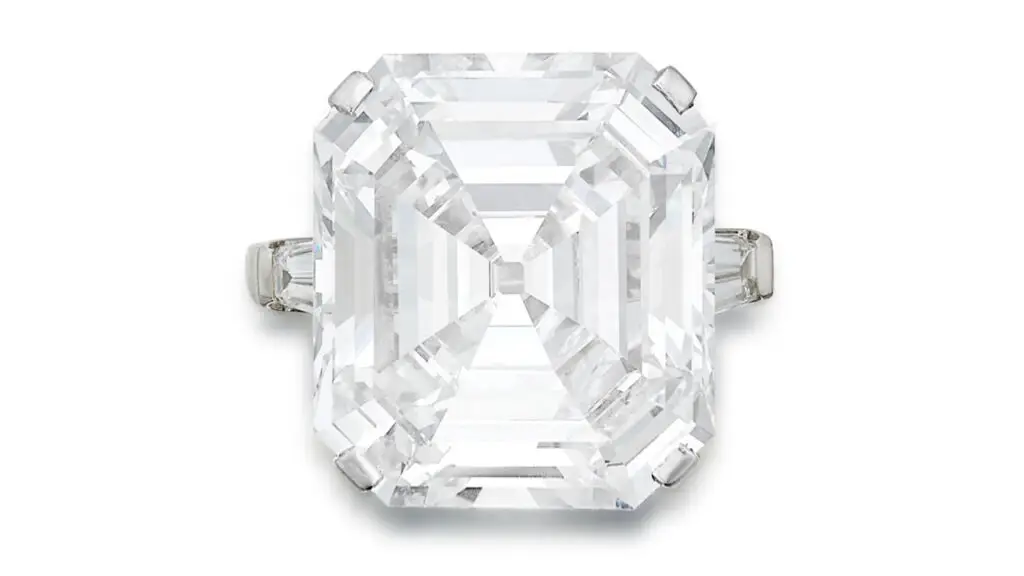 Emerald-cut diamond ring at Sotheby's image