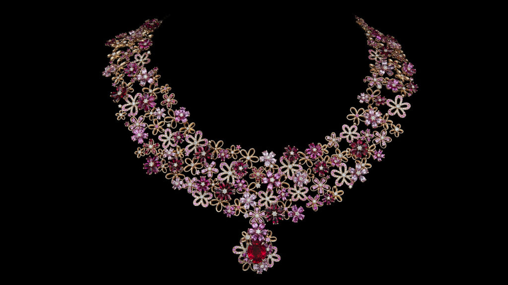 Necklace from Dior Joaillerie's Milly Dentelle collection image