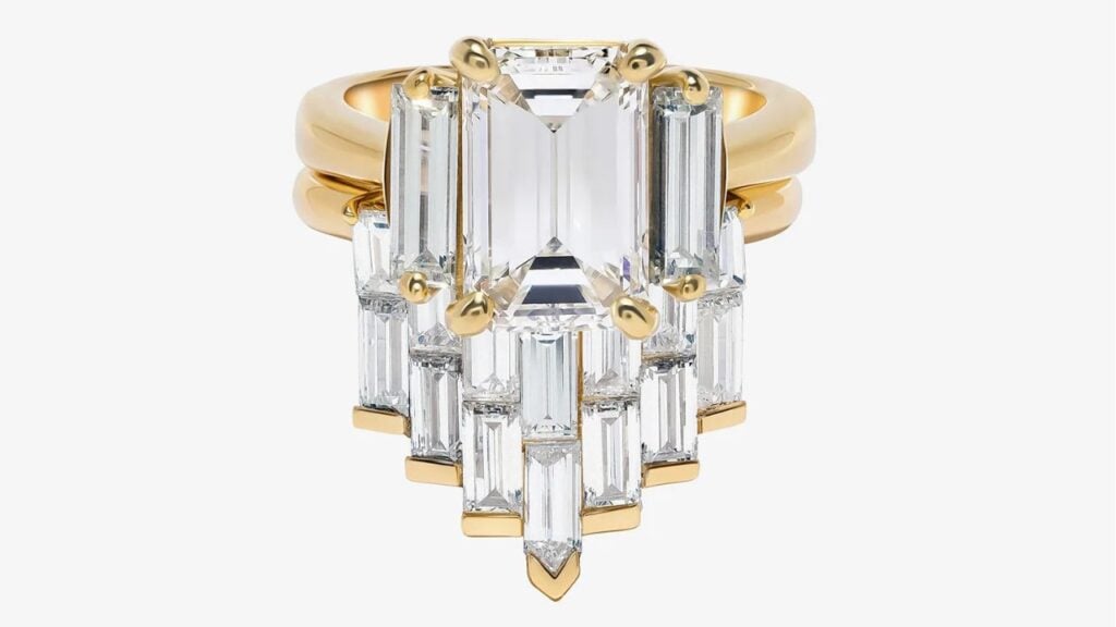 Azlee commitment rings in 18-karat gold with baguette-cut diamonds image