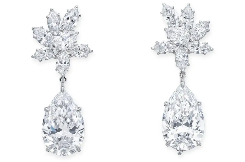 D-flawless diamond earrings by Harry Winston, image