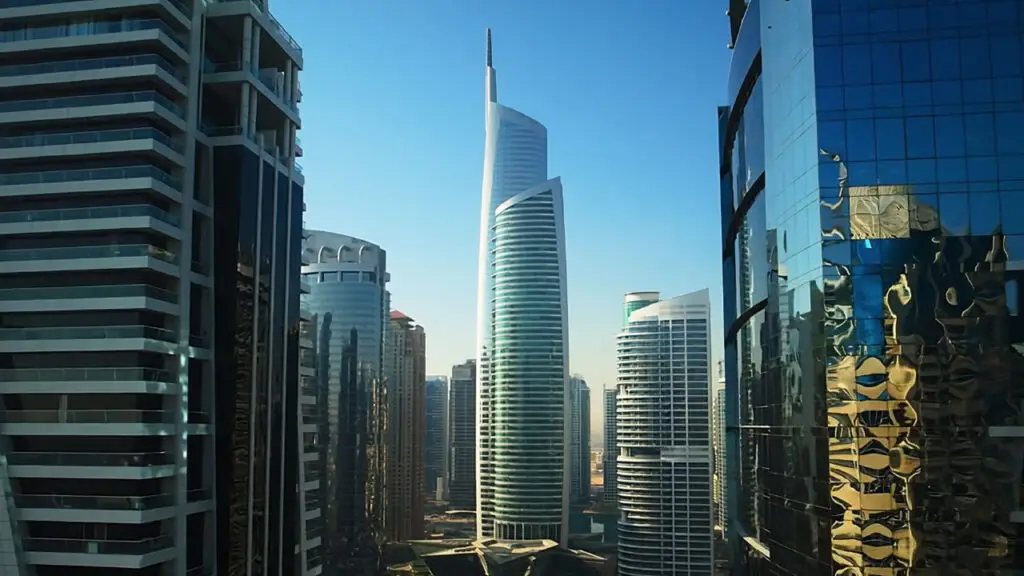 Almas Tower, home of the Dubai Diamond Exchange image