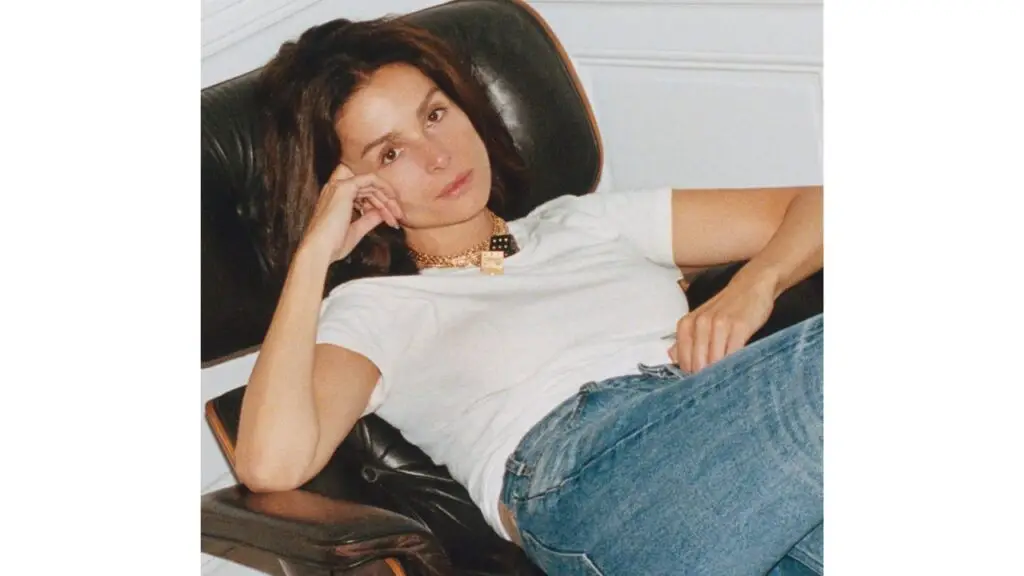 Designer Marie Lichtenberg image